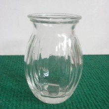  上海滬南玻璃器皿工藝品廠 主營 玻璃制品 如燭臺(tái) 酒